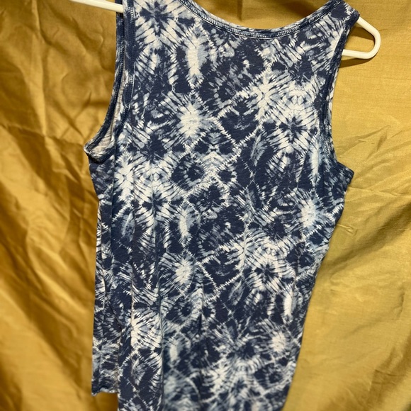 Eddie Bauer tank. Reduced to sell!!! - Picture 4 of 4